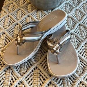 Clarks Breeze Coral Sandals